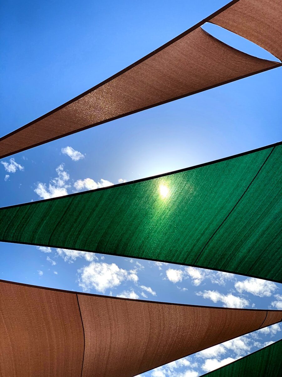 brown and green concrete building